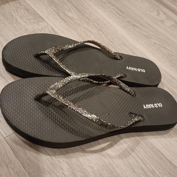 Old Navy Black Glitter Flip Flops - Picture 1 of 5